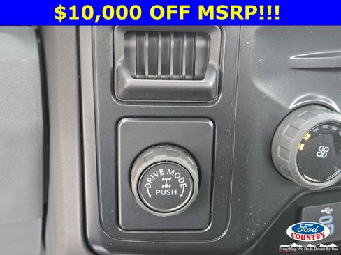 New 2025 Ford F250 XL w/ 360-Degree Camera Package image 16