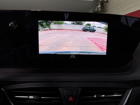 Used 2025 Buick Encore GX Preferred FWD image 29