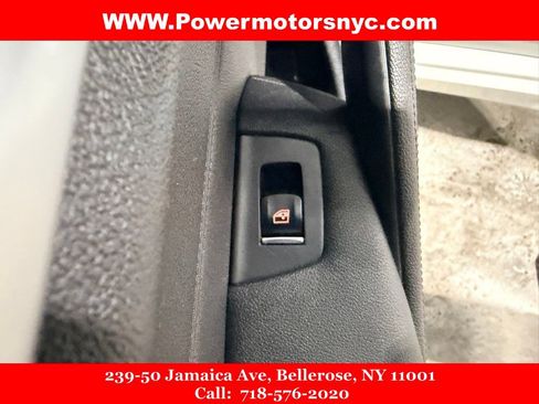 Used 2020 BMW 530i xDrive w/ Convenience Package AWD/4WD image 36
