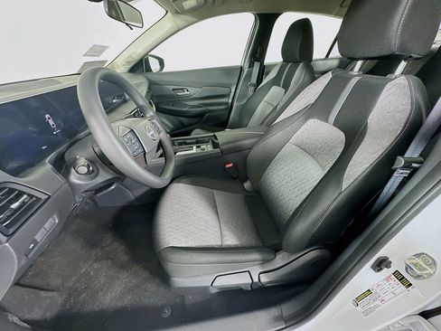 New 2026 Nissan Sentra SV w/ Floor Mat Package FWD image 27