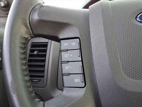 Used 2012 Ford Escape XLT image 27