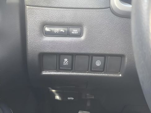 Certified 2020 Nissan Murano SV image 24