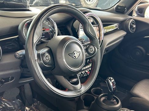 Used 2020 MINI Cooper S image 46