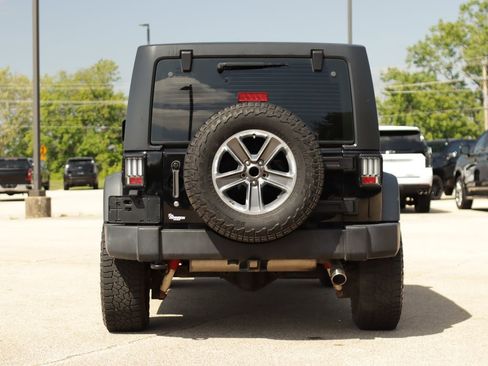 Used 2015 Jeep Wrangler Unlimited Sport AWD/4WD image 6