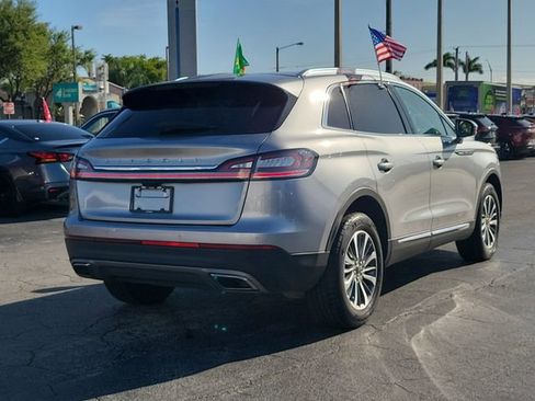 Used 2023 Lincoln Nautilus Standard w/ Premium Package image 4