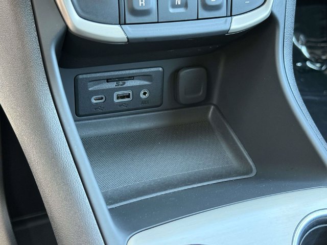 Certified 2024 GMC Terrain Denali w/ LPO, Floor Liner Package AWD/4WD image 18