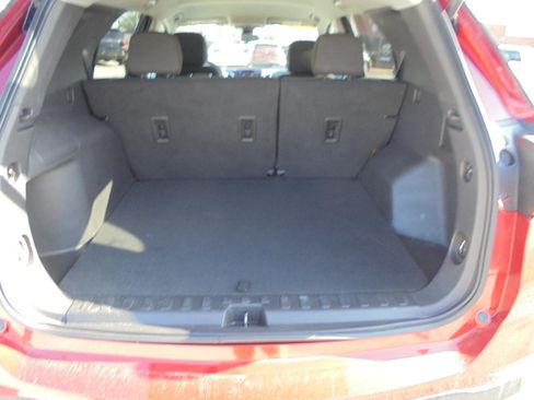 Used 2024 Chevrolet Equinox LT image 8