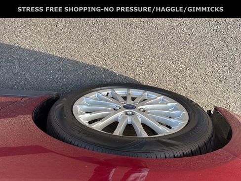 Used 2014 Ford C-MAX SEL w/ Equipment Group 303A image 12