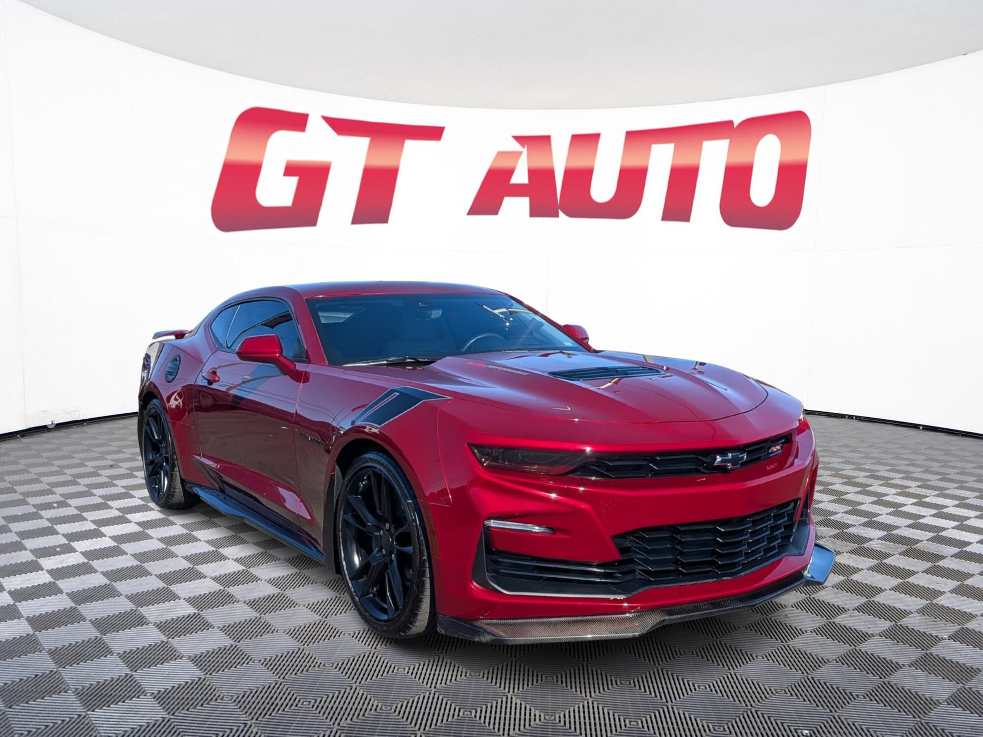 Used 2021 Chevrolet Camaro SS w/ Wild Cherry Design Package 1 RWD image 1