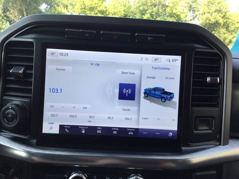 Used 2022 Ford F150 Lariat w/ Max Trailer Tow Package image 11