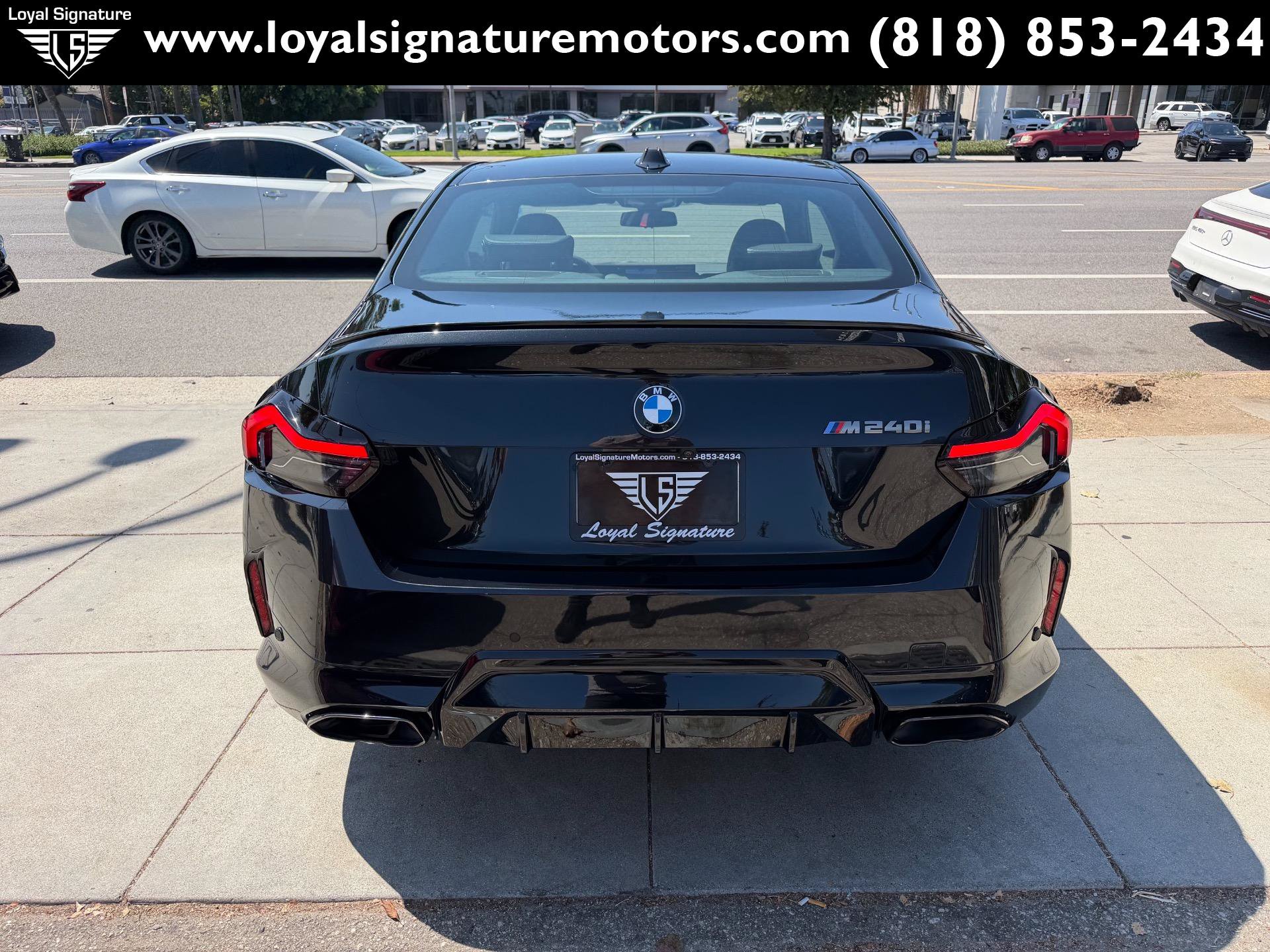 Used 2024 BMW M240i Coupe RWD image 6