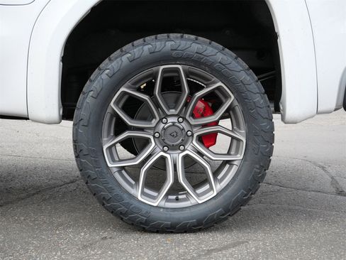 New 2026 GMC Sierra 1500 AT4 w/ Technology Package image 4