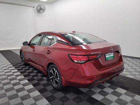 Used 2024 Nissan Sentra SV FWD image 5