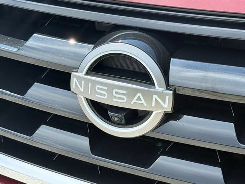 Used 2024 Nissan Armada Platinum w/ Captain's Chairs Package AWD/4WD image 8
