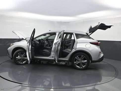Used 2021 Nissan Murano Platinum w/ Cargo Package FWD image 38