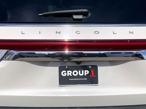 Certified 2022 Lincoln Navigator L Reserve image 31