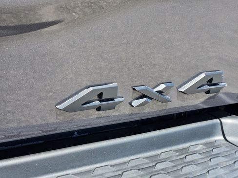 Used 2023 RAM 2500 Rebel w/ Level 1 Equipment Group AWD/4WD image 17