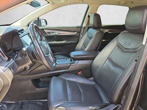 Used 2018 Cadillac XT5 Premium Luxury FWD image 23
