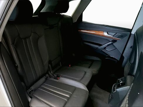 Used 2023 Audi Q5 2.0T Premium Plus w/ Premium Plus Package AWD/4WD image 20