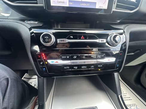 Used 2023 Ford Explorer ST w/ Equipment Group 401A AWD/4WD image 25