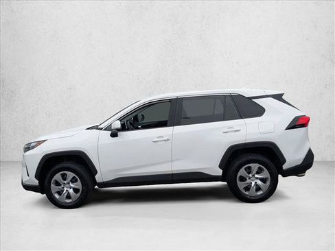 Used 2023 Toyota RAV4 LE image 9
