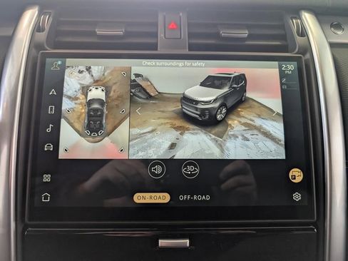 New 2026 Land Rover Discovery Limited Edition AWD/4WD image 22