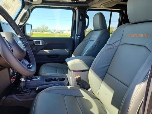 New 2026 Jeep Gladiator Mojave AWD/4WD image 9