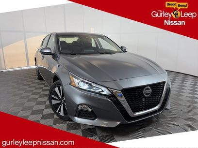 Certified 2021 Nissan Altima 2.5 SV w/ SV Premium Package