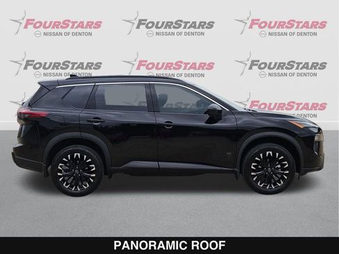 New 2026 Nissan Rogue SV FWD image 3