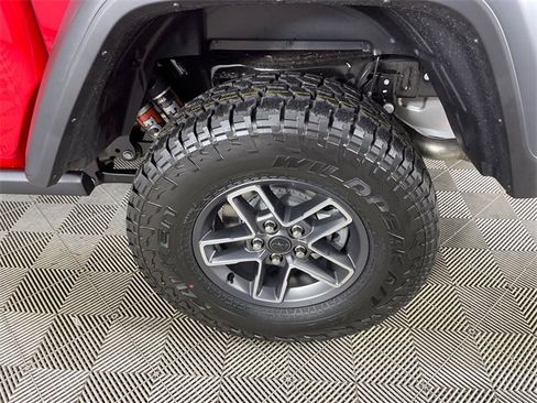 New 2026 Jeep Gladiator Mojave image 19