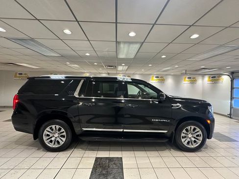 Used 2023 GMC Yukon XL Denali w/ LPO, Floor Liner Package image 3