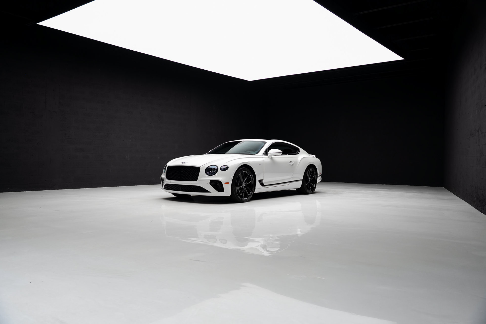 Used 2022 Bentley Continental GT AWD/4WD image 82