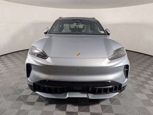 New 2026 Porsche Cayenne Electric AWD/4WD image 10