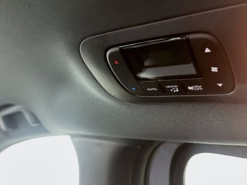 Used 2025 Honda Odyssey Sport-L image 27