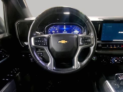 Used 2023 Chevrolet Silverado 1500 LTZ AWD/4WD image 6