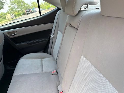 Used 2016 Toyota Corolla LE FWD image 10