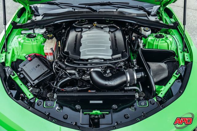 Used 2017 Chevrolet Camaro SS RWD image 24