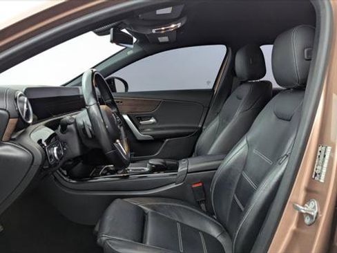 Used 2022 Mercedes-Benz A 220 image 13