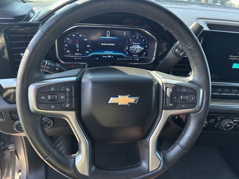 Used 2023 Chevrolet Silverado 1500 LT w/ Protection Package AWD/4WD image 18