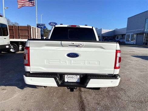 Used 2023 Ford F150 Lariat w/ Max Trailer Tow Package image 4