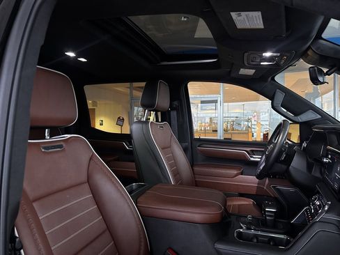 Used 2024 GMC Sierra 1500 Denali Ultimate image 38