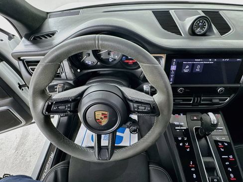 Used 2023 Porsche Macan GTS AWD/4WD image 12