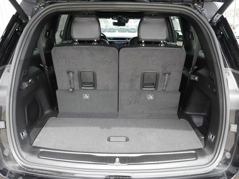 New 2026 Jeep Grand Cherokee L Limited AWD/4WD image 13