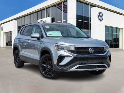 New 2024 Volkswagen Taos SE