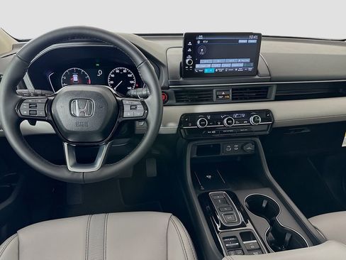 New 2025 Honda Pilot EX-L image 18