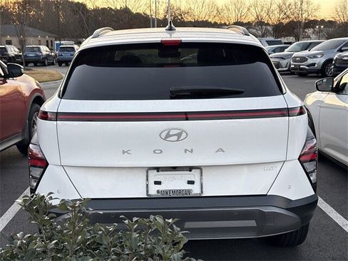 Used 2024 Hyundai Kona Limited image 5