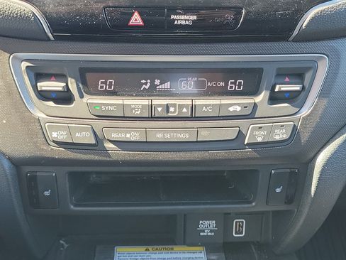 Used 2023 Honda Passport TrailSport image 25