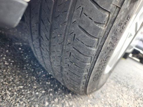 Used 2024 Chevrolet Malibu LT image 24