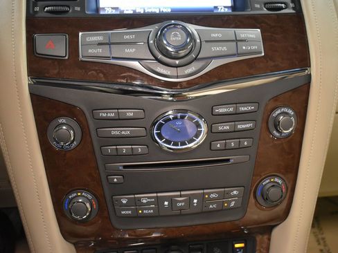 Used 2016 INFINITI QX80 Luxe w/ 22" Wheel Package image 35