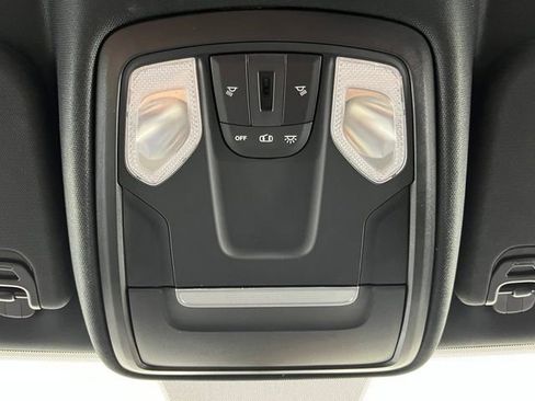 Used 2022 RAM 1500 Big Horn AWD/4WD image 19